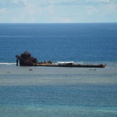 【座礁船】一体なにがあった？海の上の朽ちた船【西表島】