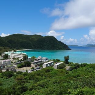 【渡嘉志久ビーチ】(動画付)沖縄観光と言えばこれ!ケラマブルーをとくと見よ【渡嘉敷島】