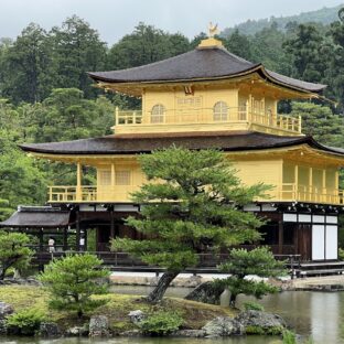 【金閣寺】金箔に覆われた美しい舎利殿【京都】