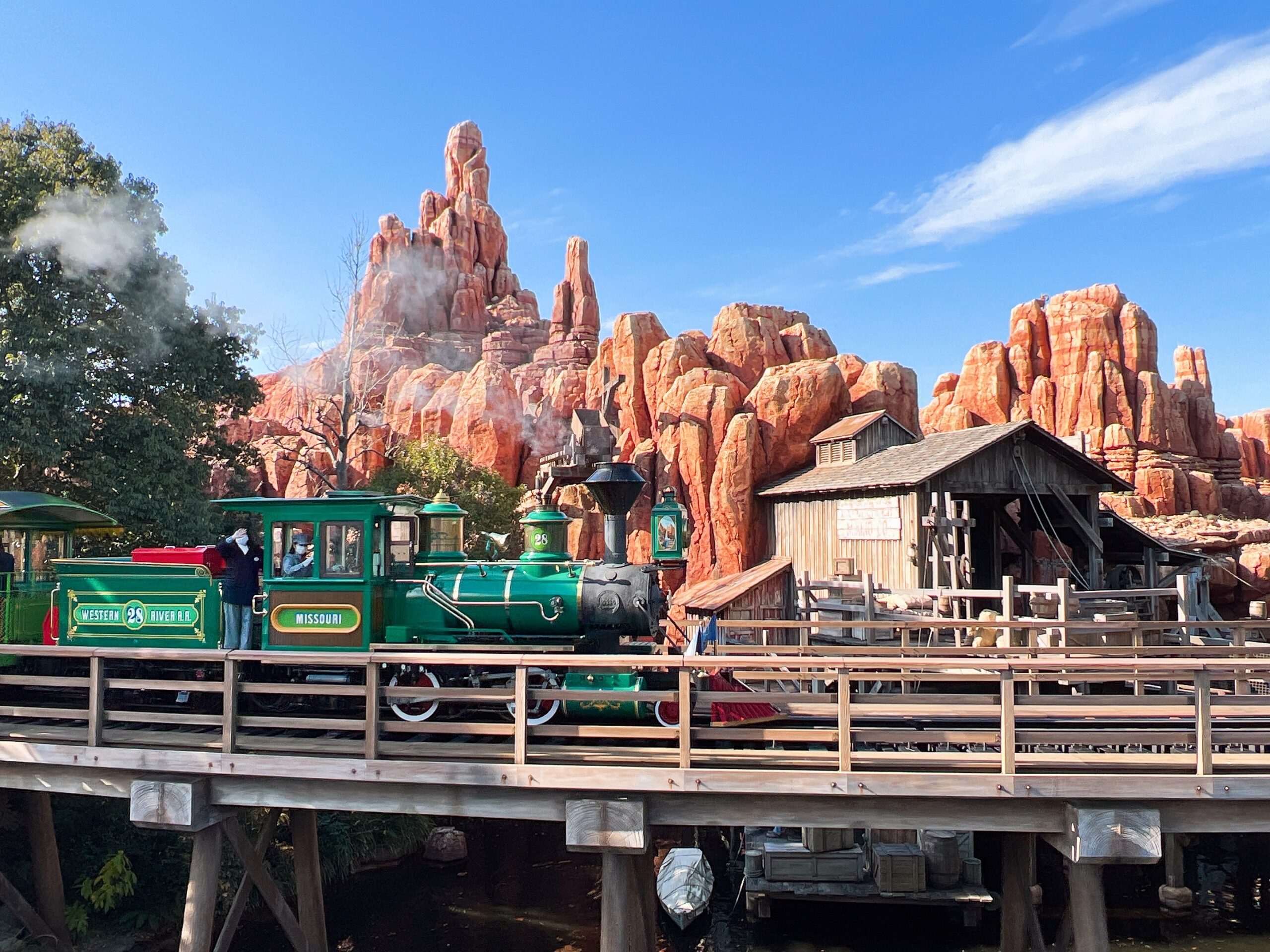 【東京ディズニーリゾート】大人にとっての夢の国って?【千葉県】 ある島からのおたよりLife=Travel Coaching & Salty Island 【東京ディズニーリゾート】大人にとっての夢の国って?【千葉県】 ある島からのおたよりLife=Travel Coaching & Salty Island