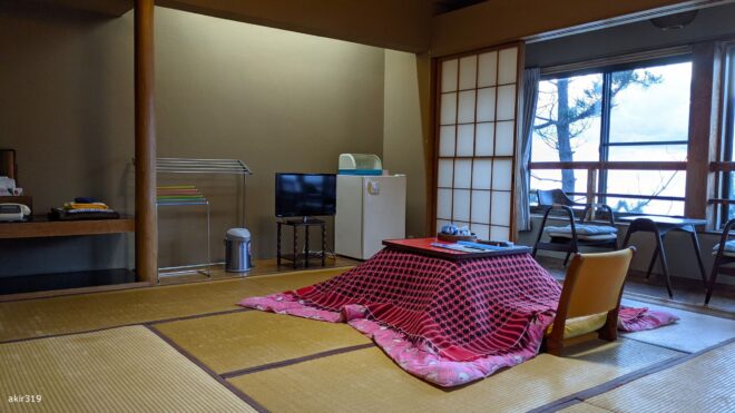 おこたのある客室